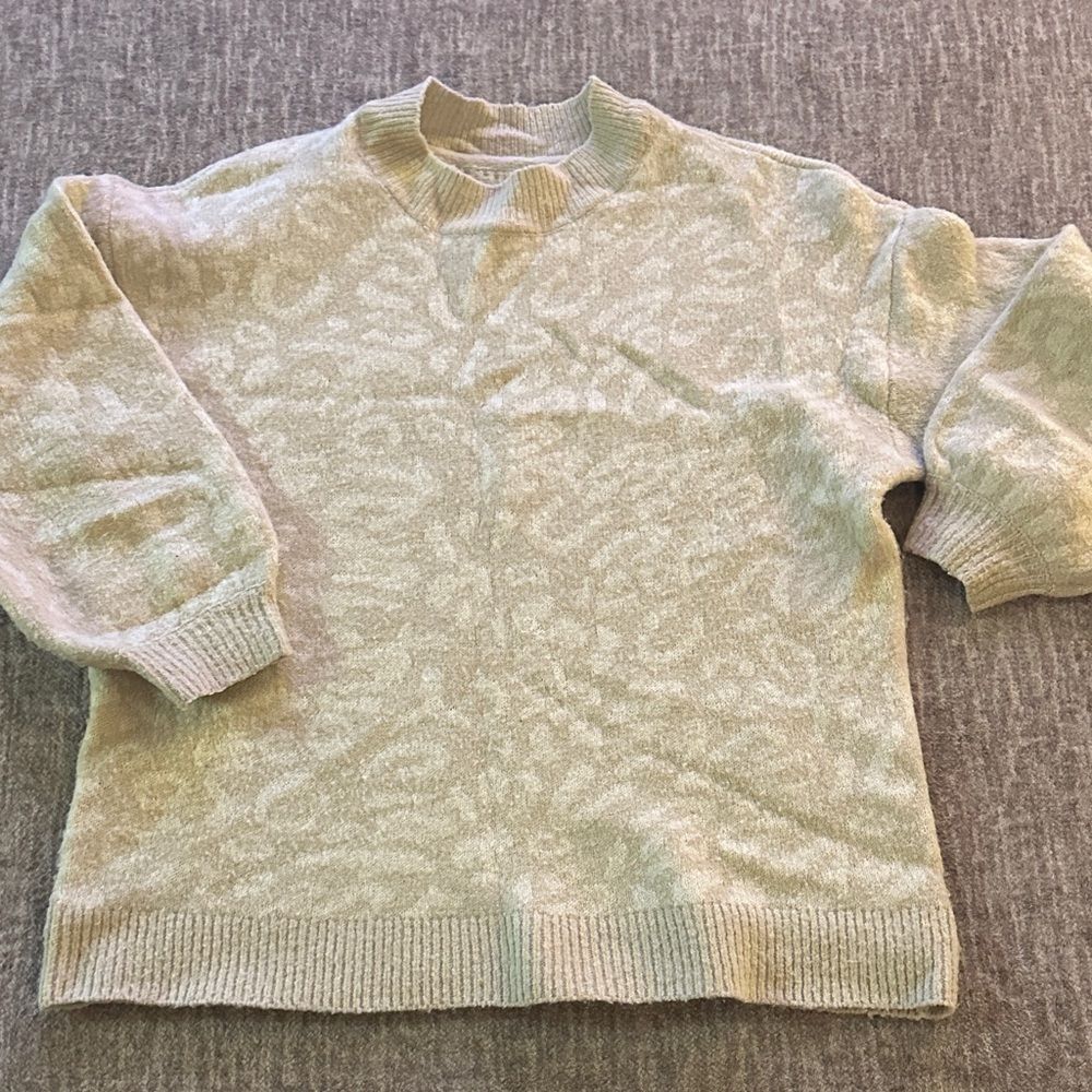 Elegant Cream Patterned Women's Sweater